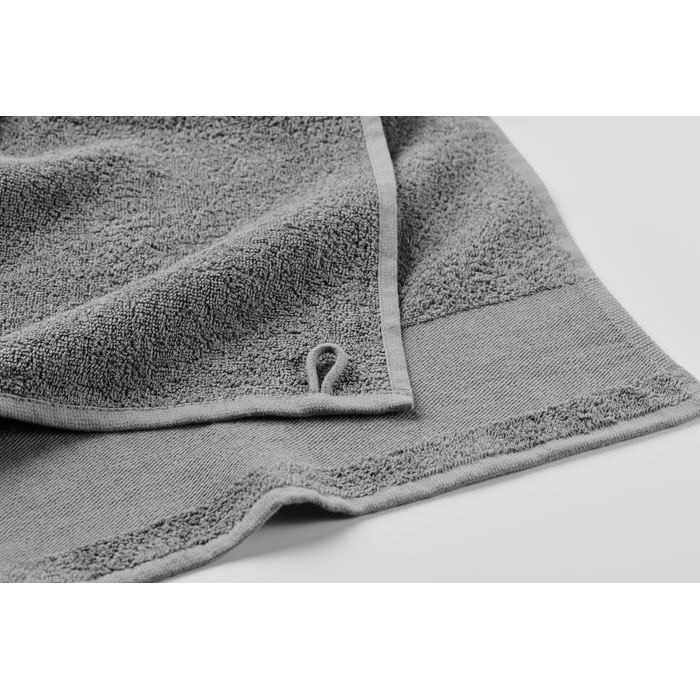 ISLAND 70 - Image 30